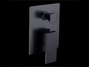 Square wide lever wall mixer + diverter black