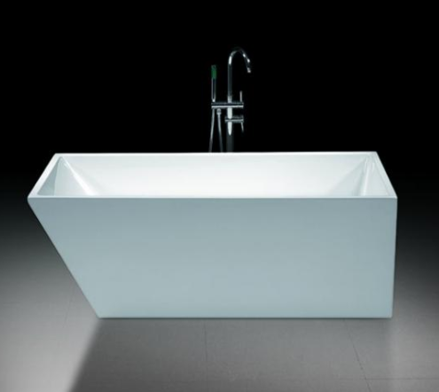 Ora 1720mm btw freestanding bath