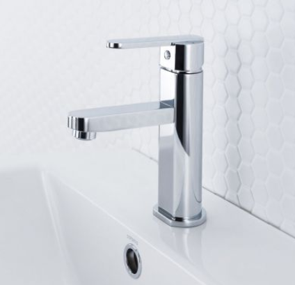Caroma Saracom Basin mixer chrome 5 star
